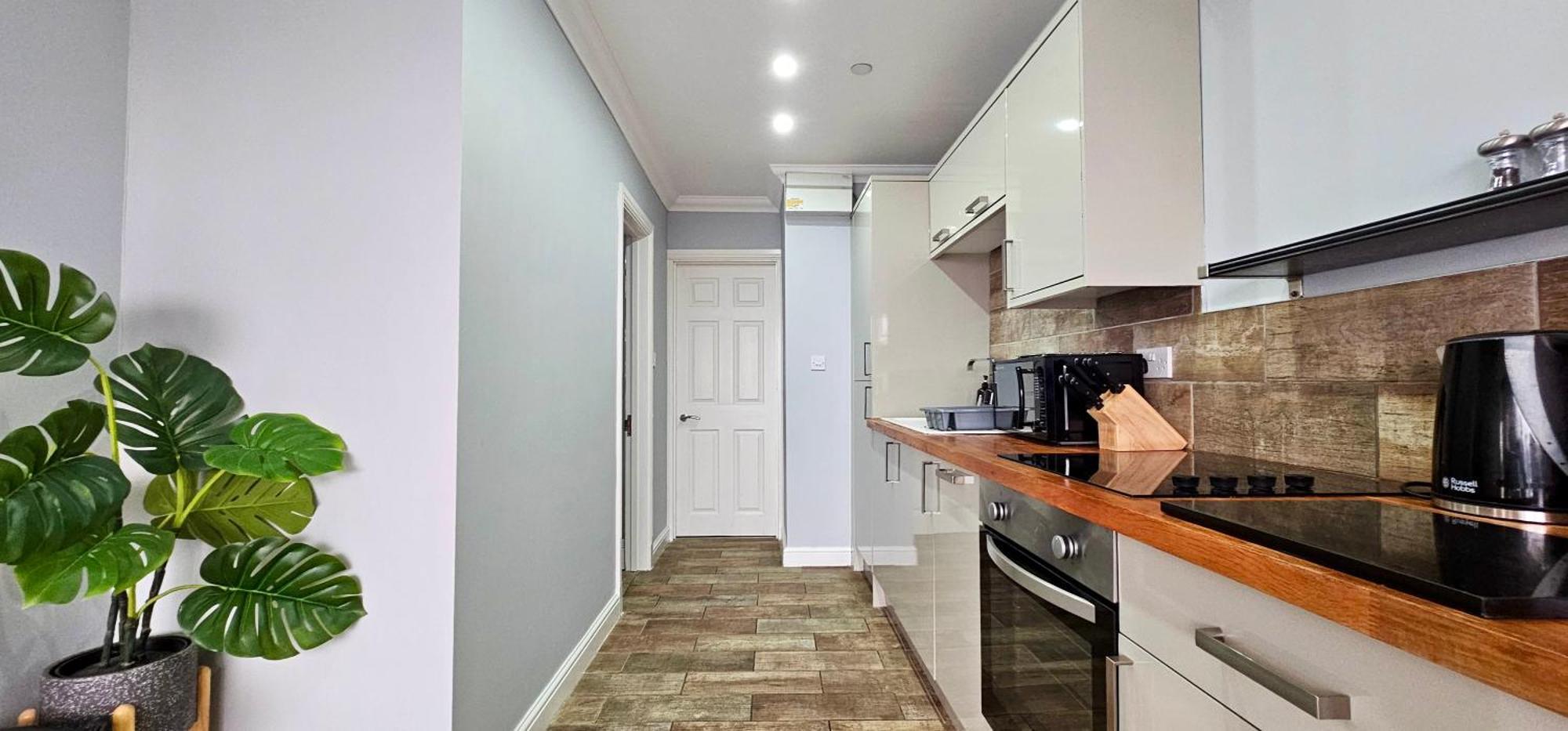 Victoria House By Switchback Stays Cardiff Bagian luar foto