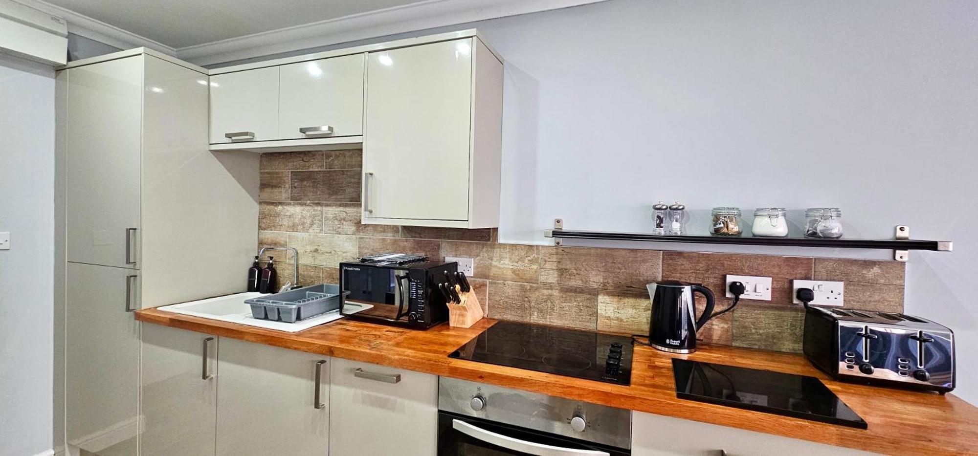 Victoria House By Switchback Stays Cardiff Bagian luar foto
